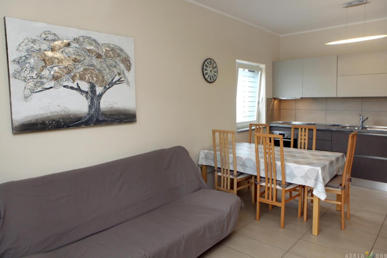 Spacious Izola Apartment Sl Экстерьер фото