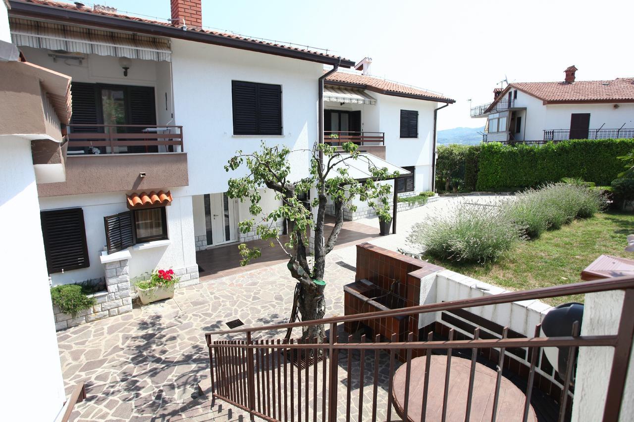 Spacious Izola Apartment Sl Экстерьер фото